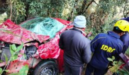 Uttarakhand : भीषण सड़क हादसे में 2 शिक्षकों की मौत, एक शिक्षक बुरी तरह घायल