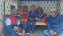 Uttarakhand : जंगल में वीरान टेंट में चारपाई के नीचे मिले 4 नाबालिग बच्चे, निवाला बनाने के फेर में बाघ भी घूम रहा था