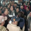 हरिद्वार नगर निगम में बड़ा हंगामा, बीजेपी पार्षदों ने मेयर के पति पर आरोप लगाकर धरना किया, पुलिस भी पहुंची