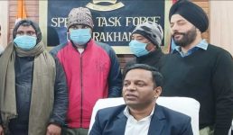 उत्तराखंड में प्रैक्टिस कर रहे हैं 36 फर्जी डॉक्टर, एसटीएफ ने 8 लाख में डिग्री बेचने वाले 3 लोगों को गिरफ्तार किया