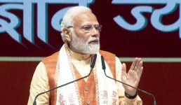 आज देश पूरे आत्मविश्वास के साथ कह रहा है, हम देश में आधुनिकता लाने के साथ ही अपनी परंपराओं को भी समृद्ध करेंगे-प्रधानमंत्री मोदी