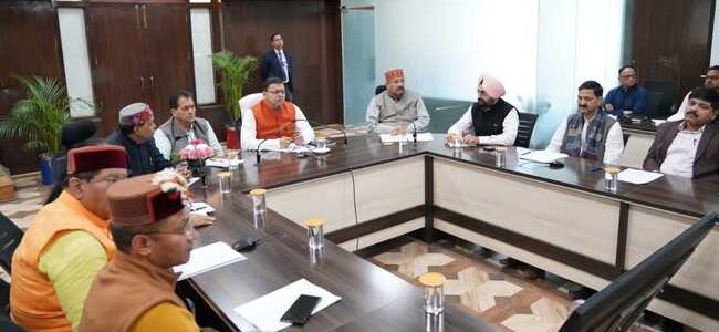 चारधाम यात्रा के सफल संचालन के लिए जोशीमठ में आपदा प्रबंधन का कंट्रोल रूम बनाया जायेगा, मुख्यमंत्री धामी ने चारधाम यात्रा तैयारियों की समीक्षा की चारधाम यात्रा के सफल संचालन के लिए जोशीमठ में आपदा प्रबंधन का कंट्रोल रूम बनाया जायेगा, मुख्यमंत्री धामी ने चारधाम यात्रा तैयारियों की समीक्षा की