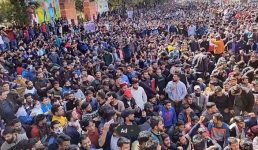 देहरादून में सड़कों पर युवा, भर्ती घोटालों की सीबीआई जांच की मांग, प्रशासन के हाथ-पैर फूले