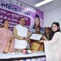 अन्तर्राष्ट्रीय महिला दिवस कार्यक्रम में सीएम धामी ने की दो घोषणाएं, कहा हमारी संस्कृति में पुरुष की परिकल्पना नारी के बिना अधूरी