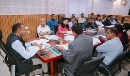 ऋषिकेश-कर्णप्रयाग रेल लाइन निर्माण प्रभावितों के पुनर्वास को लेकर बैठक,   कई विभाग लगे हैं निर्माण कार्य में