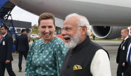 पीएम मोदी ने डेनमार्क की प्रधानमंत्री मेटे फ्रेडरिक्सन के साथ टेलीफोन पर बात की, हरित रणनीतिक साझेदारी की प्रगति की समीक्षा की