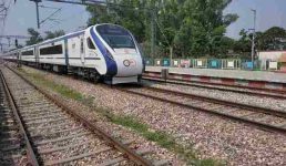 दिल्ली और देहरादून के बीच सफर करने वालों के लिए जरूरी सूचना, वंदे भारत के स्टेशन, समय और किराया यहां जानें