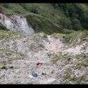 उत्तराखंड में दर्दनाक सड़क हादसा, 10 लोगों की मौत, 600 मीटर गहरी खाई में गिरा वाहन