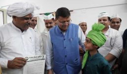 सीएम धामी ने लगाया जनता दरबार, भारतीय किसान यूनियन वेलफेयर फाउंडेशन के पदाधिकारियों ने भी रखी अपनी समस्या