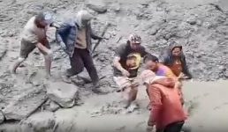 पिथौरागढ़ की दारमा वैली में बादल फटा, 200 से ज्यादा लोग फंसे, राहत और बचाव टीमें भी नहीं पहुंच पा रही