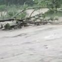 Video उत्तराखंड में मॉनसून असर, नाव जैसे बही कार, 3 जिलों को बेहद सतर्क रहने के आदेश