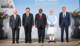 BRICS में शामिल होंगे 6 अन्य देश, पीएम मोदी बोले ये दुनिया के लिए संदेश, अफ्रीका आउटरीच और ब्रिक्स प्लस को भी संबोधित किया
