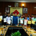 Uttarakhand सीएम धामी ने उच्च शिक्षा विभाग के अन्तर्गत चयनित अभ्यर्थियों को नियुक्ति पत्र प्रदान किये, कहा सख्त नकल विरोधी कानून लागू  होने के बाद सभी भर्ती परीक्षाएं पूर्ण पारदर्शिता के साथ सम्पन्न हुई हैं