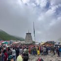 केदारनाथ में धूमधाम से मनाया गया स्वतंत्रता दिवस, बड़ी संख्या में श्रद्धालुओं ने लिया हिस्सा