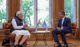 पीएम मोदी की ग्रीस पीएम के साथ बातचीत, दोनों देश संबंधों को रणनीतिक साझेदारी के स्तर तक बढ़ाने पर सहमत