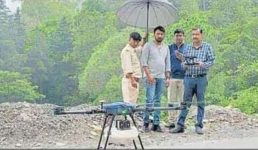 Uttarakhand यहां ड्रोन से गिराए गए ऐसे बम, जो बर्बाद नहीं आबाद करते हैं, पढ़िए क्या है मामला