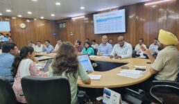 Uttarakhand चीन सीमा के गांवों में बनेंगे पंचायत भवन और खेल के मैदान, मुख्य सचिव ने दिये आदेश