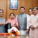 बागेश्वर विधानसभा सीट से निर्वाचित प्रत्याशी पार्वती दास ने शपथ ली, सीएम धामी रहे मौजूद