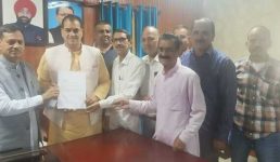 Uttarakhand राज्य आंदोलनकारी आरक्षण के मुद्दे पर प्रवर समिति की बैठक 31 अक्तूबर को, बीजेपी प्रतिनिधिमंडल ने कैबिनेट मंत्री प्रेमचंद अग्रवाल से मुलाकात की