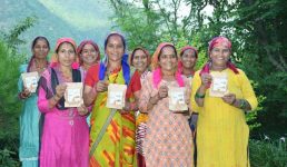 केदारनाथ में श्रद्धालुओं की बढ़ती संख्या महिला समूहों के लिए बनी सौगात, यात्रा के दौरान करीब 70 लाख रुपए से ज्यादा का किया कारोबार