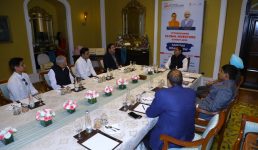 मुंबई रोड शो में सीएम धामी की मौजूदगी में लगभग 30,200 करोड़ रुपए के एमओयू किए गए, राज्य के लिए अब तक 1.24 लाख करोड़ रुपए से अधिक के एमओयू