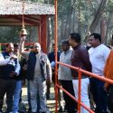 खटीमा के भारामल मंदिर पहुंचे जिलाधिकारी, इलाके के विकास को लेकर दिए जरूरी निर्देश