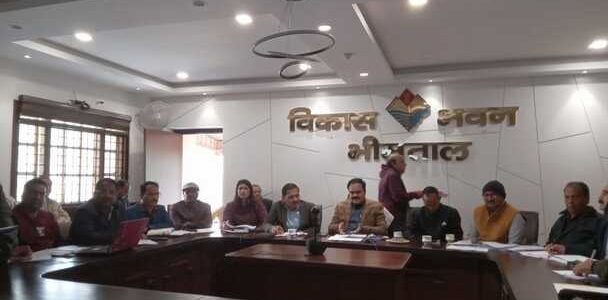 विकसित भारत संकल्प यात्रा को लेकर समीक्षा बैठक, केंद्र और राज्य सरकार की योजनाओं, कार्यक्रमों को आम जन तक पहुंचाने के निर्देश