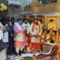 मथुरा में सीएम धामी ने बगलामुखी पीतांबरा मंदिर के दर्शन किए, प्रदेशवासियों की सुख-समृद्धि की प्रार्थना की