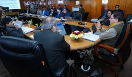 सीएम धामी ने सचिवालय में ऊर्जा विभाग की समीक्षा की, ऊर्जा एवं वैकल्पिक ऊर्जा के क्षेत्र में तेजी से कार्य करने के अधिकारियों को निर्देश