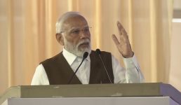 पीएम मोदी और गृह मंत्री अमित शाह ने उत्तराखंड सीएम धामी को फोन किया, अतिवृष्टि से उत्पन्न स्थिति की विस्तृत जानकारी प्राप्त की, प्रदेश को हर संभव सहयोग का आश्वासन दिया
