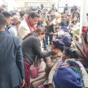 तस्वीरें : हिंसाग्रस्त हल्द्वानी पहुंचे सीएम धामी, घायलों से की मुलाकात, कहा हिंसा की जांच की जाएगी, कानून अपना काम करेगा