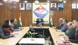 मुख्य सचिव ने राज्य में विश्व स्तरीय खेल इन्फ्रास्ट्रक्चर व सुविधाएं निर्धारित समयसीमा में विकसित करने के निर्देश दिए, कहा राज्य में प्रस्तावित राष्ट्रीय खेलों को एण्टी ड्रग्स अभियान, ग्रीन नेशनल गेम्स तथा राज्य में खेल संस्कृति विकसित करने के अभियान से जोड़ा जाएगा