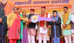 Uttarakhand मुख्यमंत्री ने बड़कोट में आयोजित लाभार्थी सम्मान समारोह में प्रतिभाग किया, नगर पंचायत पुरोला को नगर पालिका परिषद पुरोला बनाए जाने की घोषणा भी की