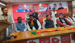 लोकसभा चुनाव : उत्तराखंड में वरिष्ठ बसपा नेता हरिदास सैकड़ों समर्थकों के साथ बीजेपी में शामिल