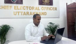 Uttarakhand मुख्य निर्वाचन अधिकारी कार्यालय द्वारा आयोजित फेसबुक क्विज, प्रथम विजेता रॉबिन जॉन, द्वितीय विजेता नन्दिनी रावत और तृतीय विजेता अशोक रहे