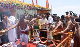 रुद्रप्रयाग के क्रौंच पर्वत पर भगवान कार्तिक स्वामी मंदिर में भव्य 108 बालमपुरी शंख पूजा एवं हवन कार्यक्रम का आयोजन किया गया