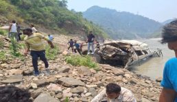 उत्तराखंड में बड़ा सड़क हादसा, 14 लोगों की मौत, 26 यात्री थे सवार, बदरीनाथ हाईवे पर दुर्घटना