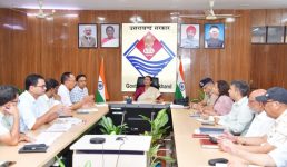 उत्तराखंड में सीट बेल्ट और हेलमेट के नियम सख्ती से होंगे लागू, फेसलेस चालान सिस्टम को लागू करने के भी निर्देश