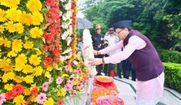 कारगिल विजय दिवस के अवसर पर मुख्यमंत्री ने की 4 घोषणाएं, शहीदों को अनुग्रह अनुदान राशि 10 लाख रूपये से बढ़ाकर 50 लाख, जानिए बाकी 3 घोषणाएं