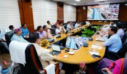मुख्यमंत्री पुष्कर सिंह धामी ने लोक निर्माण विभाग की समीक्षा की, सड़क निर्माण सम्बन्धी कार्यों की टेंडर प्रक्रिया प्रारम्भ कर मानसून के बाद हर हाल में 30 सितम्बर से निर्माण कार्यों में तेजी लाने के निर्देश