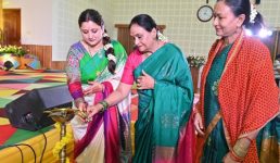 सीएम आवास में हुआ सावन उत्सव कार्यक्रम का आयोजन, गुरमीत कौर और गीता धामी ने किया उद्घाटन