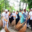 मुख्यमंत्री धामी ने ‘स्वच्छता अपनाओ, बीमारी भगाओ’ कार्यक्रम में प्रतिभाग किया, 13 जनपदों के लिए स्वच्छता वाहनों को रवाना किया