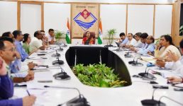 Uttarakhand मुख्य सचिव राधा रतूड़ी ने एसडीजी इण्डेक्स के सम्बन्ध में समीक्षा की, कहा उत्तराखण्ड का प्रथम स्थान बरकरार रहे तथा अपेक्षाकृत कम परफॉर्मेंस वाले कुछ इंडिकेटर में सुधार के लिए विशेष प्रयास किए जाएं