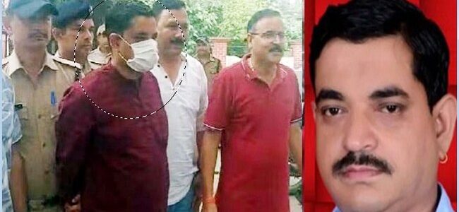 Uttarakhand दूष्कर्म का आरोपी मुकेश बोरा गिरफ्तार, नैनीताल पुलिस ने रामपुर से पकड़ा Uttarakhand दूष्कर्म का आरोपी मुकेश बोरा गिरफ्तार, नैनीताल पुलिस ने रामपुर से पकड़ा
