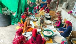 केदारनाथ यात्रा से महिला समूहों को मिल रहा कारोबार, प्रसाद, सोवेनियर, स्थानीय उत्पाद के स्टॉल से लेकर होमस्टे तक महिलाओं की भूमिका
