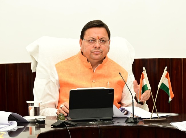 सीएम धामी का निर्देश, स्कूलों में बच्चों को पाठ्यचर्या में श्रीमद् भगवत गीता का अध्ययन भी कराया जाए, बरसात शुरू होने से पहले राज्य के सभी स्कूलों का निरीक्षण करने के भी निर्देश