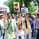 मुख्यमंत्री पुष्कर सिंह धामी के नेतृत्व में ‘तिरंगा शौर्य सम्मान यात्रा’ का  किया गया भव्य आयोजन, कहा आज भारत किसी भी आतंकी चुनौती का मुंहतोड़ जवाब देने में सक्षम है