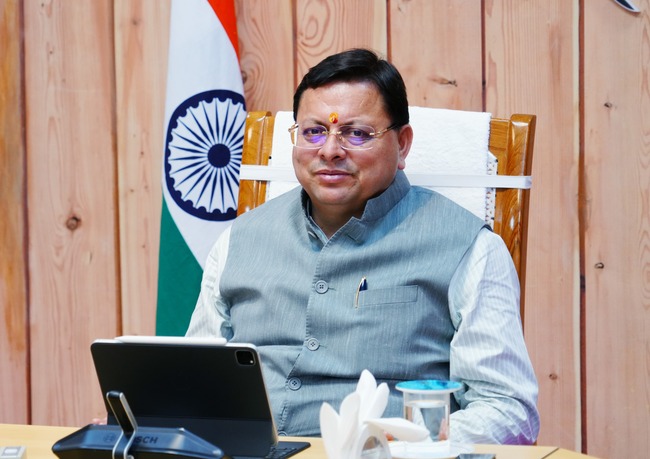 Uttarakhand सीएम हेल्पलाइन, मुख्यमंत्री ने शिकायतकर्ताओं से पूछा, आपका काम हुआ कि नहीं ?