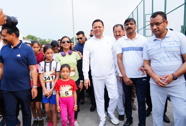 Uttarakhand अहिल्या स्मृति मैराथन, एक विरासत-एक संकल्प कार्यक्रम, सीएम धामी ने किया प्रतिभाग