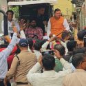 आपदा की घड़ी में जनसेवा की मिसाल बने मुख्यमंत्री पुष्कर सिंह धामी, भारी बारिश के बीच ट्रैक्टर से पहुँचे हरिद्वार के लक्सर आपदा प्रभावित क्षेत्रों में